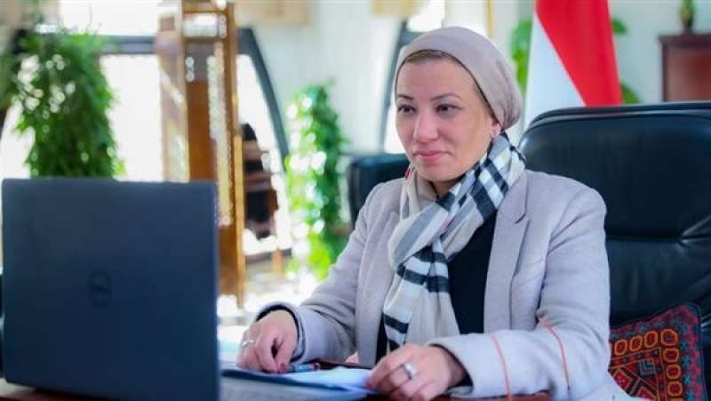 وزيرة البيئة تناقش مستقبل الاستثمار بمشروعات التكيف في مصر والقارة الأفريقية