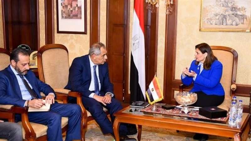 وزيرة الهجرة تتابع خطوات إنشاء التطبيق الإلكتروني المخصص للمصريين بالخارج