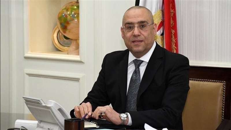 وزير الإسكان يتابع تنفيذ وحدات «سكن كل المصريين» بمدينة العبور الجديدة