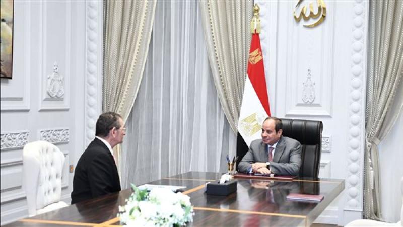 السيسي يوجه بتعزيز دور صندوق «تحيا مصر» في تحقيق التنمية الشاملة