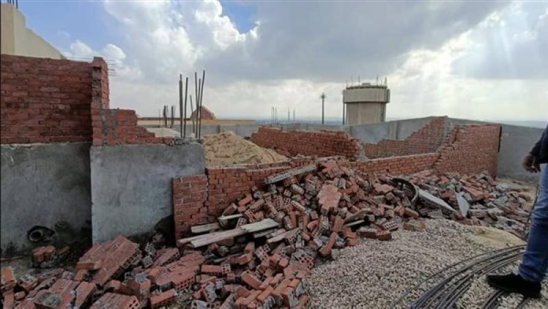 وزير الإسكان يتابع موقف إزالة مخالفات البناء بالعبور و6 أكتوبر والشيخ زايد