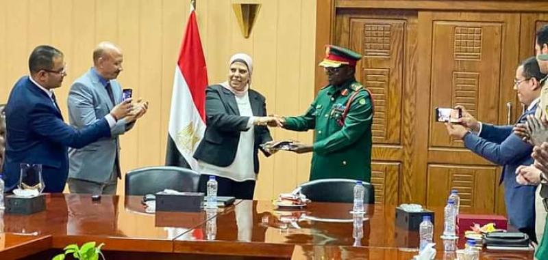 مدير كلية الدفاع الوطني التنزاني يتوجه بالشكر للدولة المصرية على ما تقدمه من دعم لدولة تنزانيا