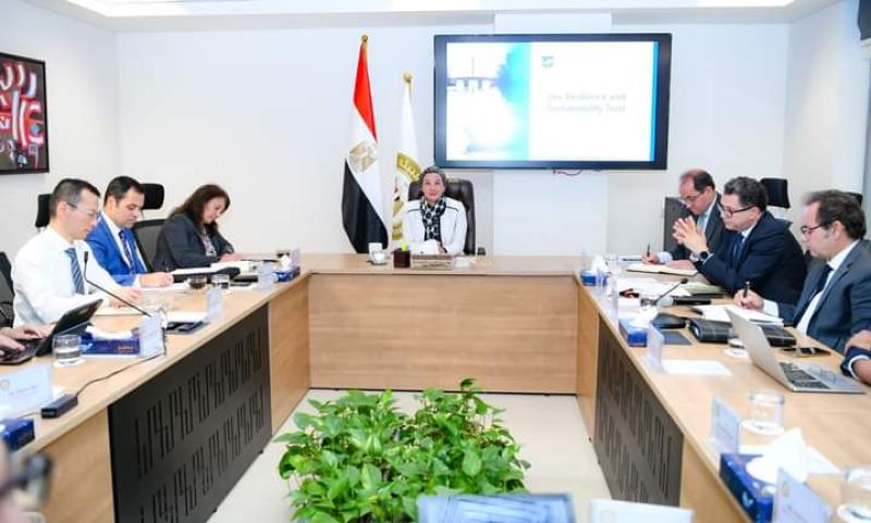 وزيرة البيئة: بدء المناقشات مع الصندوق لحصول مصر على مليار و٢٠٠ مليون للبيئة ضمن حزم الدعم الخاصة لصندوق النقد الدولى