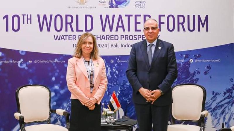 ** الدكتور سويلم يلتقى أمين عام المنظمة العالمية للأرصاد الجوية WMO على هامش ”المنتدى العالمي العاشر للمياه”