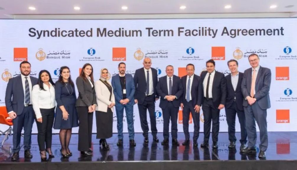 بنك مصر والبنك الأوروبى لإعادة الإعمار والتنمية EBRD يمنحان مناصفة تمويلا مشتركا لصالح شركة أورنج مصر للاتصالات بقيمة نحو 80 مليون دولار