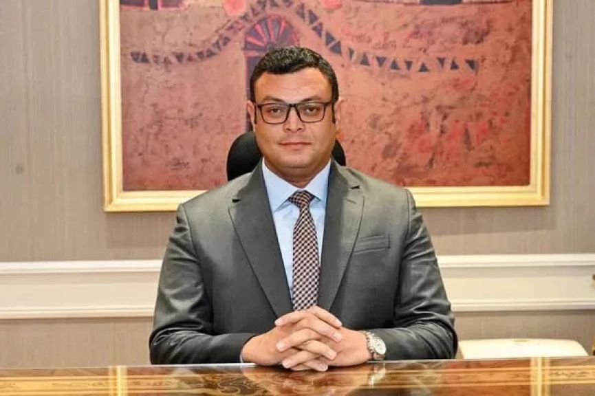 وزير الإسكان يتابع المشروعات الجاري تنفيذها بتوسعات مدن سوهاج وبني سويف والعبور الجديدة
