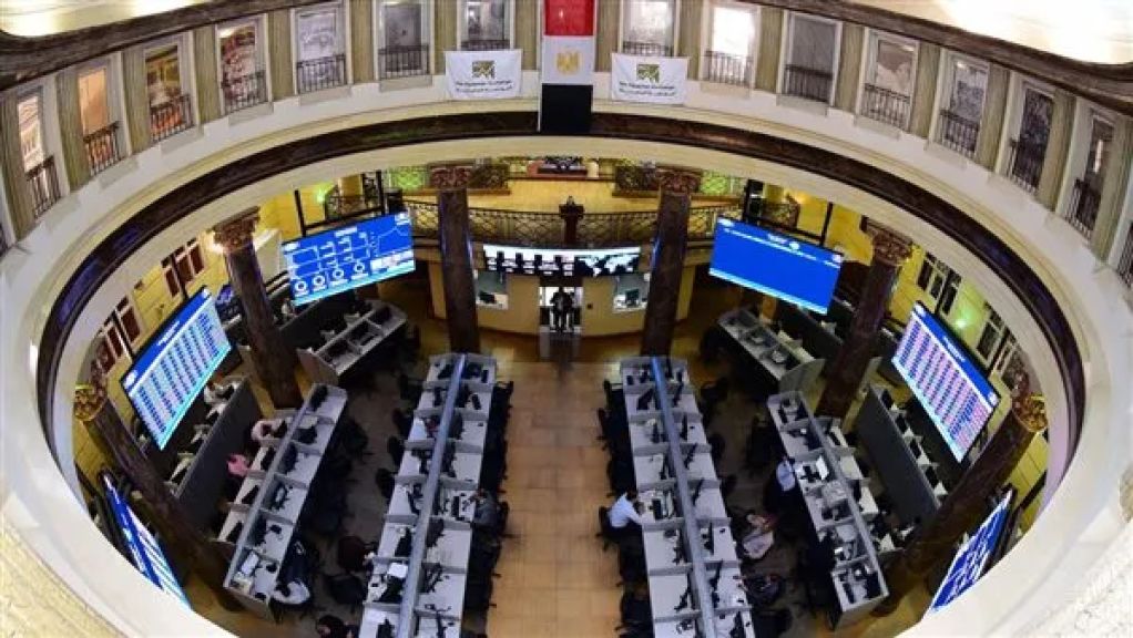 البورصة المصرية تستأنف التداول بعد توقف بسبب حريق سنترال رمسيس