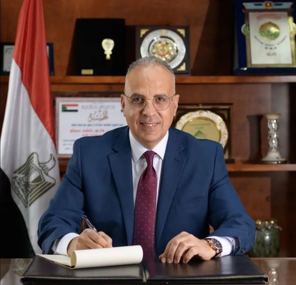 وزير الري يتابع أعمال الهيئة المصرية العامة للمساحة والرؤية المستقبلية لتطويرها
