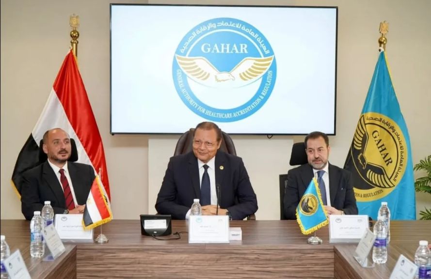 رئيس هيئة الاعتماد والرقابة الصحية:المستشفيات الجامعية العمود الفقري للمنظومة الصحية في مصر وتقدم 76% من خدمات الرعاية الثالثية