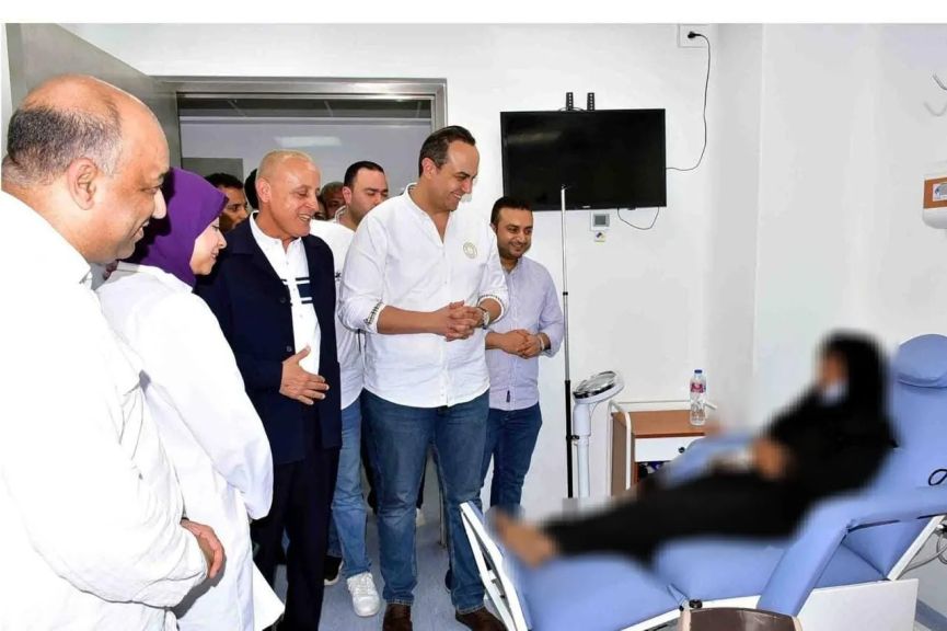 رئيس هيئة الرعاية الصحية ومحافظ الأقصر يفتتحان وحدة علاج الأورام ووحدتي عناية القلب والأطفال المبتسرين بمستشفى الكرنك