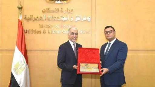 وزير الإسكان يستقبل وزير الأشغال البحريني لبحث أوجه التعاون بين مصر والبحرين