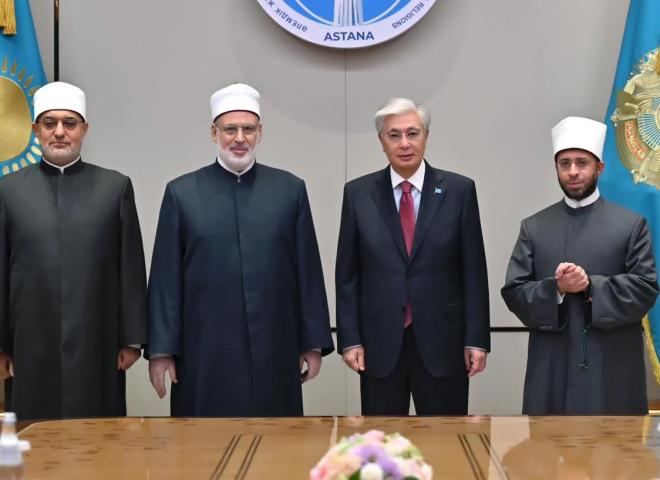 رئيس كازاخستان: شيخ الأزهر شخصية استثنائية والأزهر القلعة الإسلامية الأكبر حول العالم