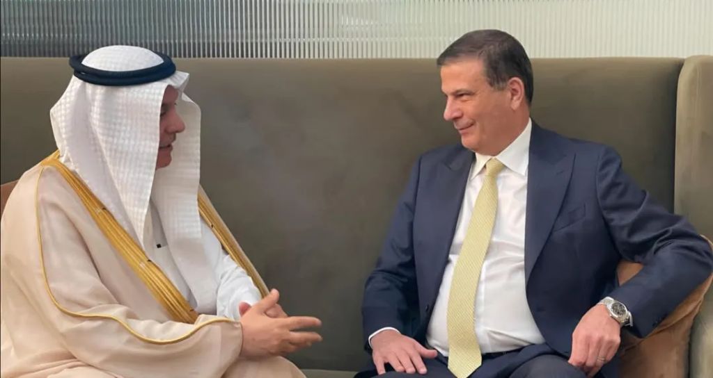 وزير الزراعة يبحث مع نظيره السعودي تعزيز سبل التعاون الزراعي المشترك