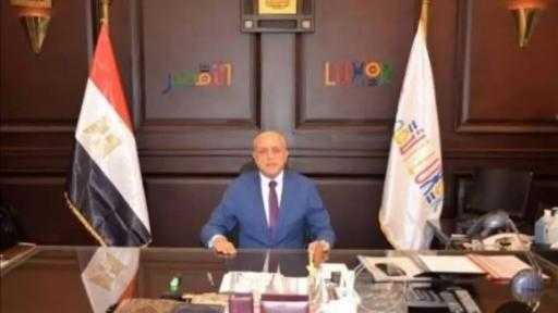 محافظ الأقصر يعتمد قرار التعاقد مع 299 معلماً لسد العجز