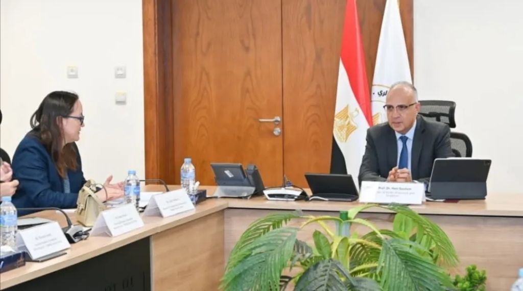 سويلم يلتقي مدير البنية التحتية المستدامة ببنك التنمية والإعمار الأوروبي للتباحث حول سُبل تعزيز التعاون