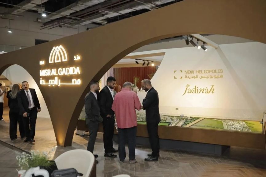 وزير قطاع الأعمال العام يتفقد جناحي شركتي ”مصر الجديدة للإسكان والتعمير” و”الإسكندرية للاستثمارات والتنمية العمرانية” بمعرض ”سيتي سكيب مصر” 2025