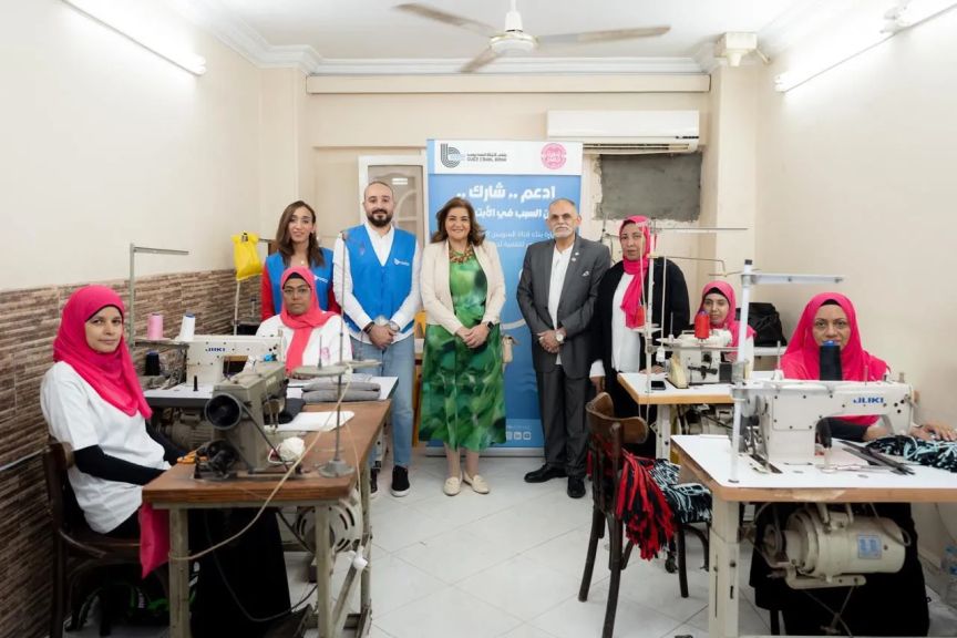 بنك قناة السويس يواصل دعمه المجتمعي.. ويتبرع بماكينة ليزر لمؤسسة أمنية مصر... بنك قناة السويس يواصل دعمه المجتمعي.. ويتبرع بماكينة ليزر لمؤسسة أمنية مصر للتنمية لدعم الصم وضعاف السمع
