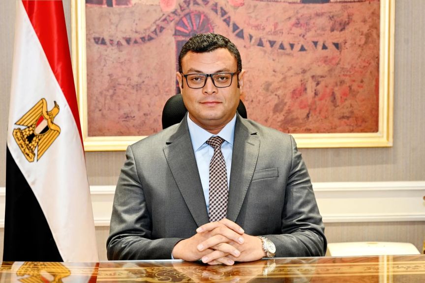 وزير الإسكان يصدر قراراً بحركة تنقلات وتكليفات لنواب رؤساء عددٍ من أجهزة... وزير الإسكان يصدر قراراً بحركة تنقلات وتكليفات لنواب رؤساء عددٍ من أجهزة المدن الجديدة