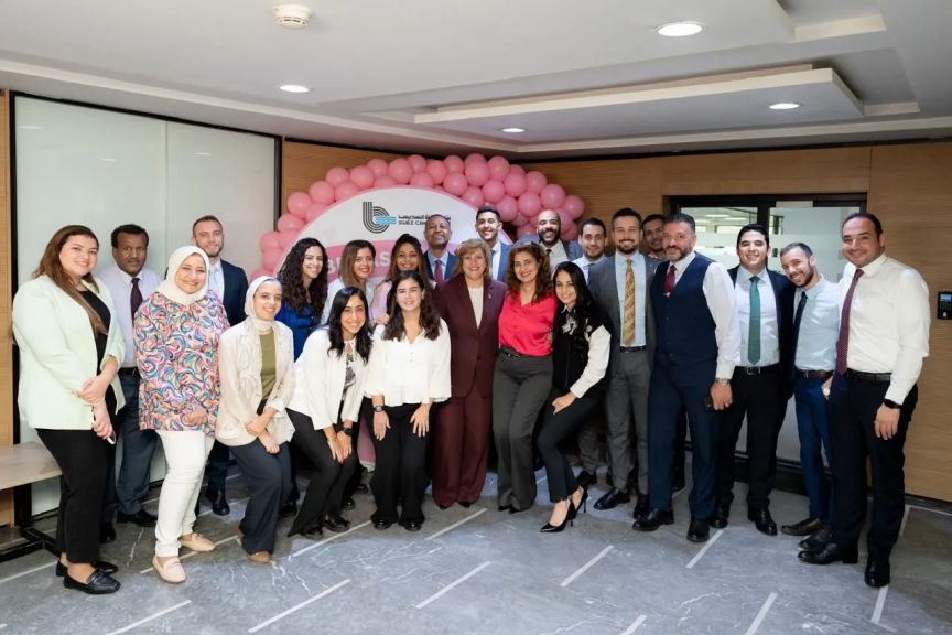 بالتزامن مع فعاليات شهر أكتوبر”بنك قناة السويس”ينظم يومًا توعويًا لموظفاته بالتعاون مع... بالتزامن مع فعاليات شهر أكتوبر”بنك قناة السويس”ينظم يومًا توعويًا لموظفاته بالتعاون مع مستشفى السلام الدولي