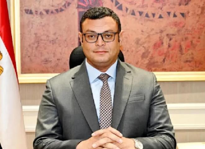 وزير الإسكان يُصدر 4 قرارات لإزالة التعديات ومخالفات البناء بالساحل الشمالي ومدينة الفيوم الجديدة