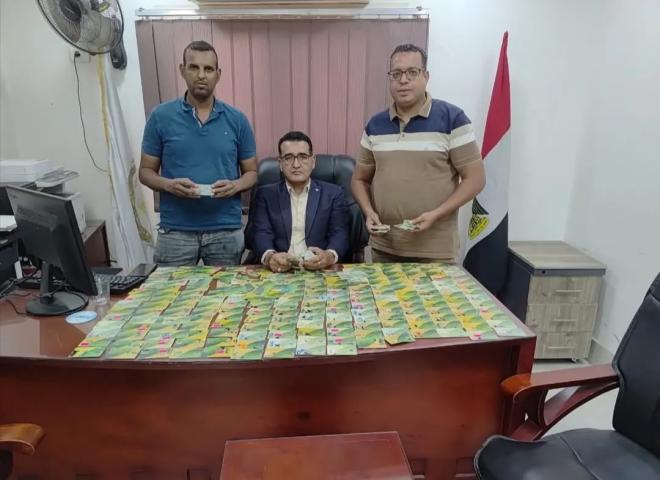 ضبط ٤٠٢ بطاقة تموينية بمخبز بلدى في الأقصر