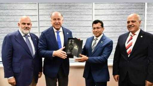 وزير الشباب والرياضة يلتقي رئيس الاتحاد الدولي والسكرتير العام