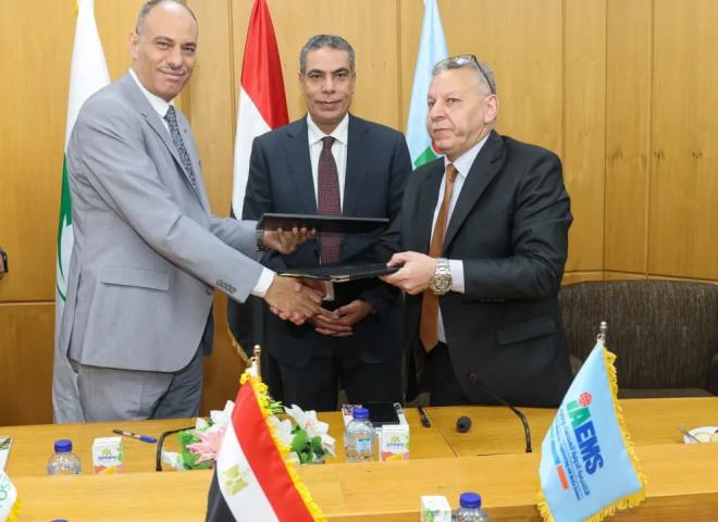 ”الهيئة القومية للبريد” و”الأكاديمية الدولية للهندسة وعلوم الإعلام” يوقعان بروتوكول تعاون.. لتقديم الخدمات البريدية والمالية