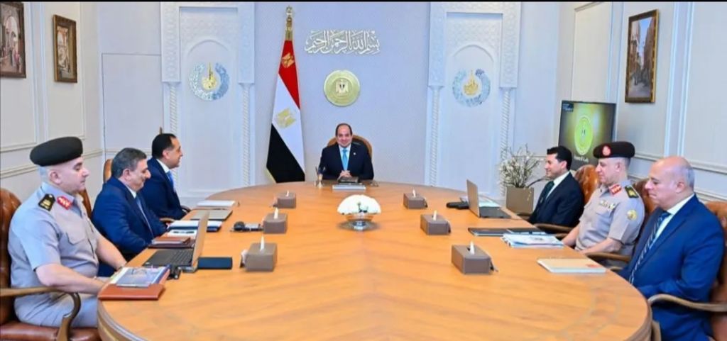 الرئيس عبد الفتاح السيسي يستعرض مجهودات وزارة الشباب والرياضة