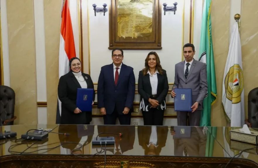 شراكة استراتيجية بين وزارة التنمية المحلية وجامعة القاهرة لبناء قدرات الإدارة المحلية وتطوير برامج التدريب