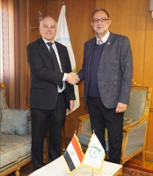 رئيس الهيئة القومية لسلامة الغذاء يستقبل السفير الأسترالي بالقاهرة لتعزيز التعاون المشترك
