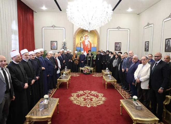 شيخ الأزهر خلال تهنئة البابا تواضروس بعيد الميلاد: نستعيد بهذه اللقاءات الإحساس بالأخوة الإنسانية والوطنية