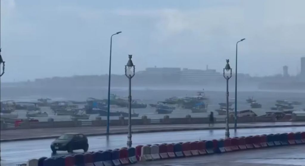 سقوط أمطار متفاوتة على الإسكندرية والبحيرة كفرالشيخ