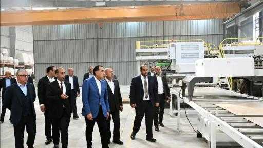 رئيس الوزراء يفتتح مشروع ”كامستون” للصناعات المتطورة باستثمارات 8 ملايين دولار