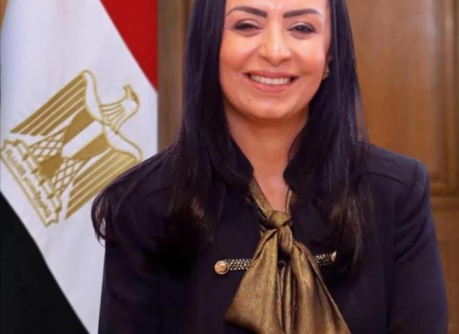 وزيرة التضامن الاجتماعي تصدر قراراً باستمرار إيقاف منح التراخيص لـ” دور الأيتام ” لمدة عام