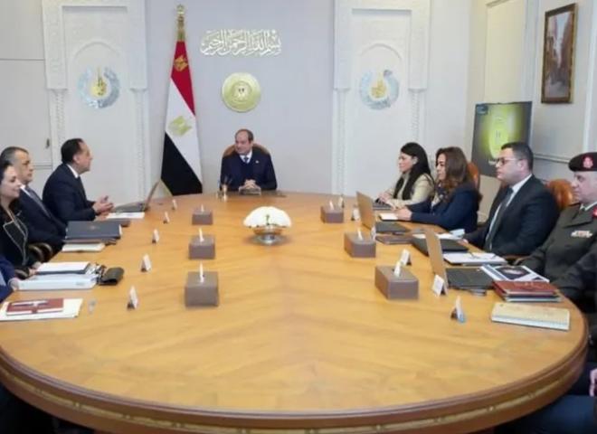 الرئيس السيسي يتابع مستجدات تنفيذ المرحلة الأولى من مبادرة حياة كريمة