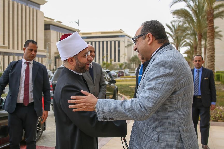 وزير قطاع الأعمال العام يستقبل وزير الأوقاف لبحث تعزيز التعاون في تعظيم الاستفادة من الأصول