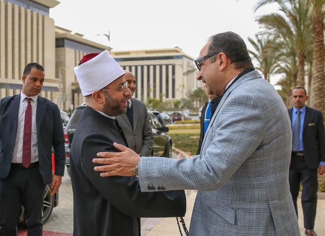 وزير قطاع الأعمال العام يستقبل وزير الأوقاف لبحث تعزيز التعاون في تعظيم الاستفادة من الأصول