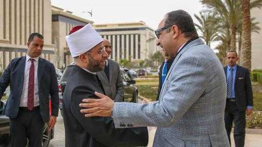 وزير قطاع الأعمال العام يستقبل وزير الأوقاف لبحث تعزيز التعاون في تعظيم الاستفادة من الأصول