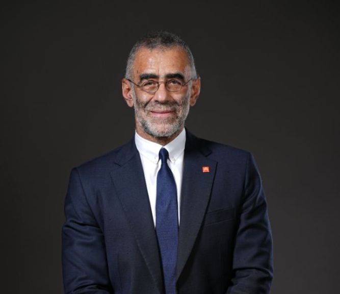 نتائج أعمال بنك القاهرة بنهاية العام المالي 2025.. ارتفاع صافي الربح بنسبة 30% ليصل إلي 16.1 مليار جنيه مصري، ونمو إيرادات التشغيل بنسبة 20% لتصل إلي 41.5 مليار جنيه مصري