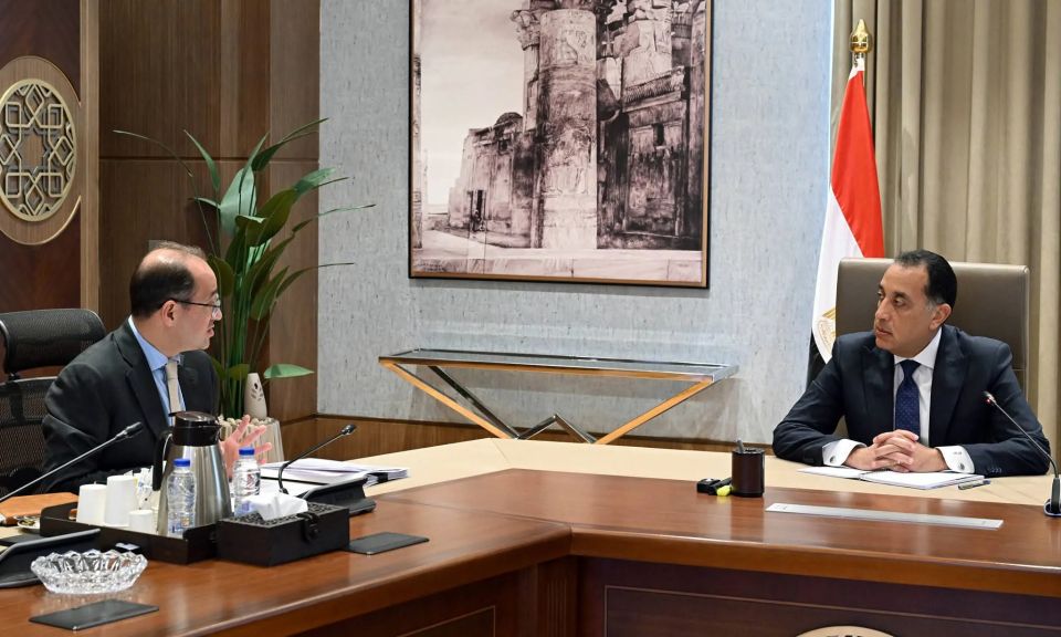 رئيس الوزراء يبحث مع وزير المالية تطورات المراجعة الجارية مع صندوق النقد الدولي