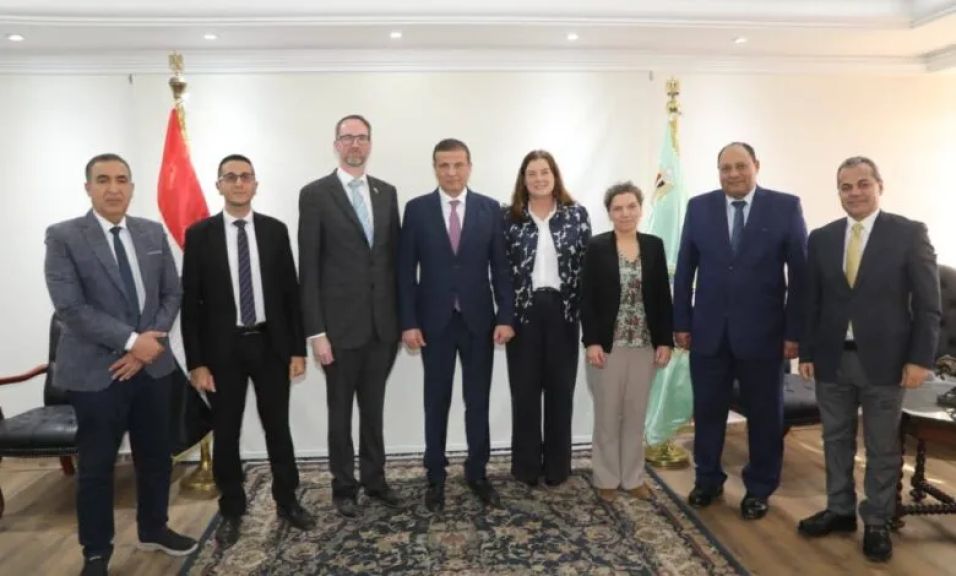 وزير الزراعة يبحث مع وفد دنماركي فرص الاستثمار في الإنتاج الحيواني والطب البيطري