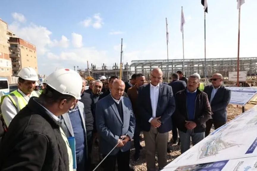 وزير النقل يتفقد محطات مشروع المرحلة الأولى من مترو الإسكندرية