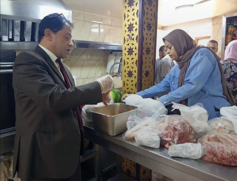 مديرية الطب البيطري بالأقصر تكثف جهودها للحفاظ على الطابع السياحي وحماية المواطنين