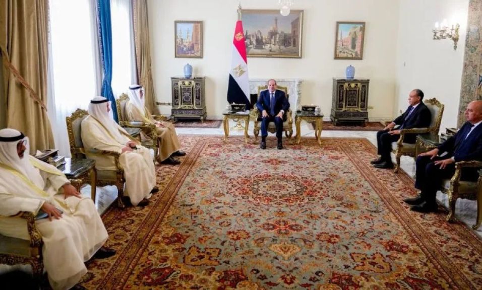 السيسي يستقبل الصباح ويؤكد: أمن الكويت امتداد للأمن القومي المصري