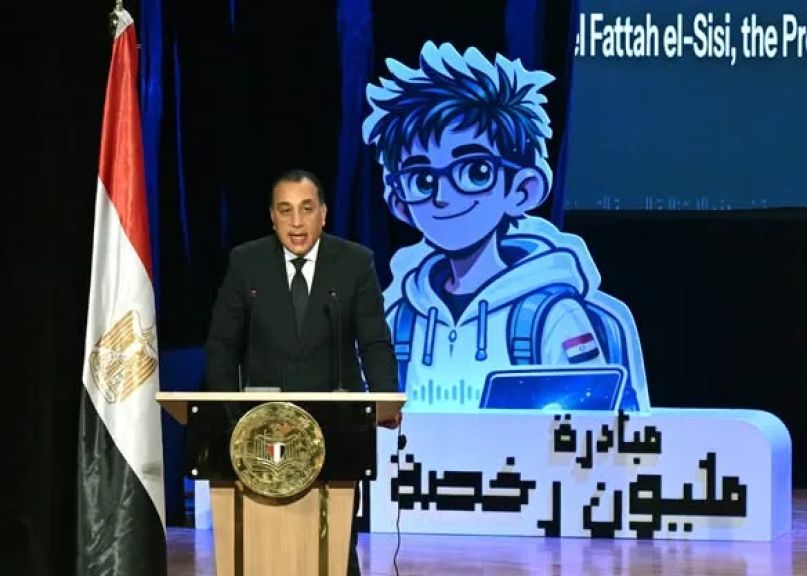 مدبولي: إطلاق مبادرة المليون رخصة دولية يعكس توجهاً استراتيجياً للمنافسة في سوق العمل العالمي
