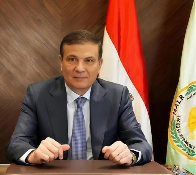وزير الزراعة يعلن فتح 4 أسواق تصديرية جديدة للبرتقال والعنب وشتلات الفراولة بالأمريكتين