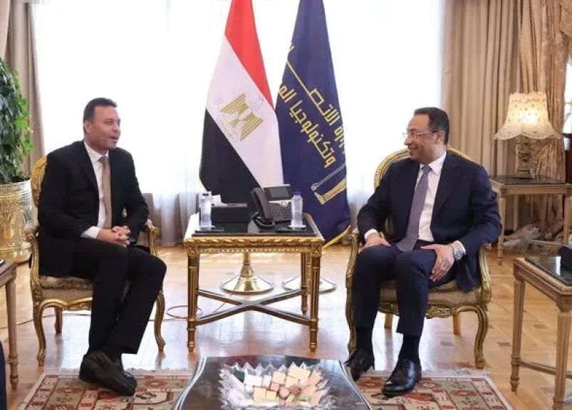 التعاون بين الاتصالات والإحصاء لتوفر أجهزة لوحية لمندوبي التعداد وربط المنظومة بمنصة مصر الرقمية