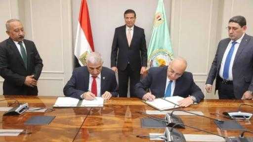 وزير الزراعة يشهد توقيع مشروعين بين “بحوث الصحراء” و”أكساد” لتعزيز الأمن الغذائي ومواجهة التغيرات المناخية