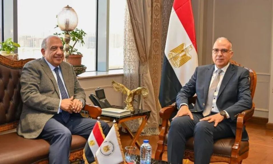 وزيرا الري والكهرباء يبحثان التوسع في استخدام الطاقة الشمسية بمحطات الرفع لدعم التحول الأخضر وخفض الانبعاثات