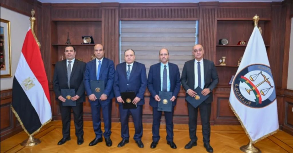 بروتوكول تعاون بين المالية والنيابة العامة وبنكي مصر والأهلي لضمان سرعة التصرف في المركبات المصادرة